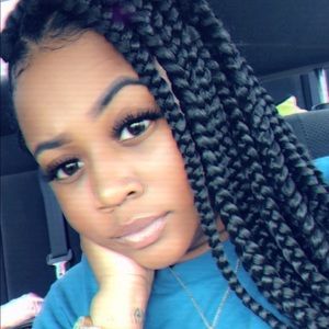 Meet your Posher, Gina